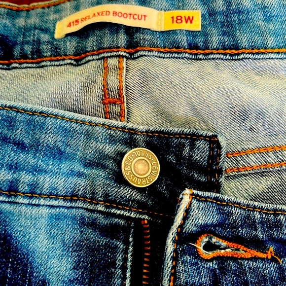 LEVIS- Trendy Blue Tie-Dye bootcut 👖Jeans - Picture 3 of 6
